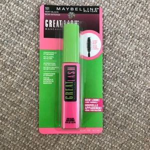 Maybelline New York mascara